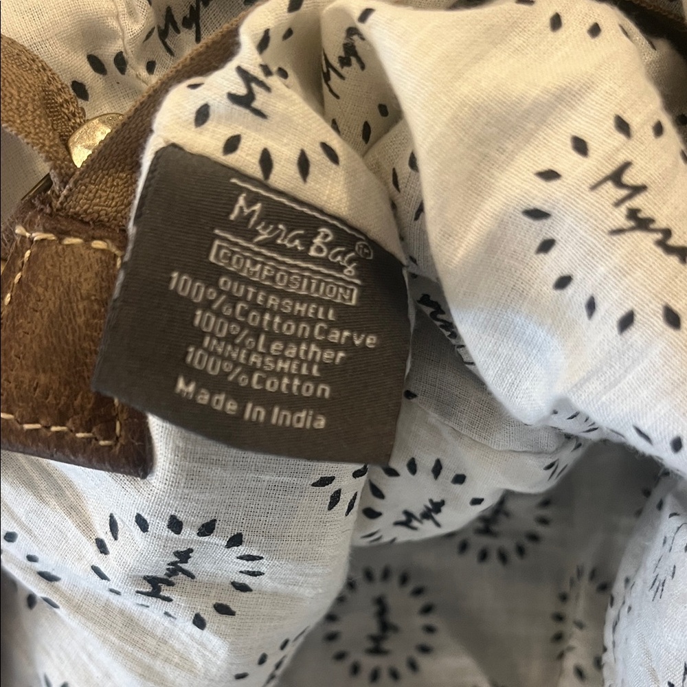 Weekender Cosmopolitan Myra Bag - image 6